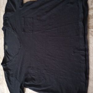 EUC Like New MADE WELL Black Short Sleeve V Neck Pocket Tee